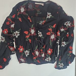 Chelsea & Violet‎ Blouse Womens Medium Black Red Floral Embroidered Whimsy Goth